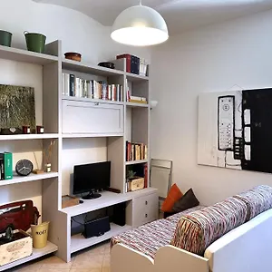  Appartamento Centralissimo - Nuovo - Parcheggio Privato Italia